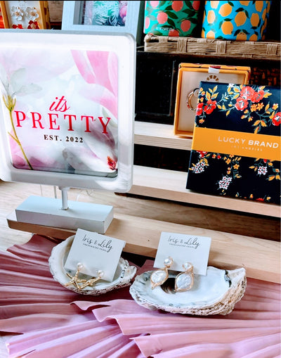 Iris & Lily Freshwater Pearl Earrings