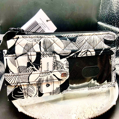 Vera Bradley Bedford Blooms Card Case