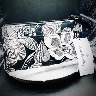 Vera Bradley Bedford Blooms Card Case