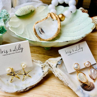 Iris & Lily Freshwater Pearl Earrings